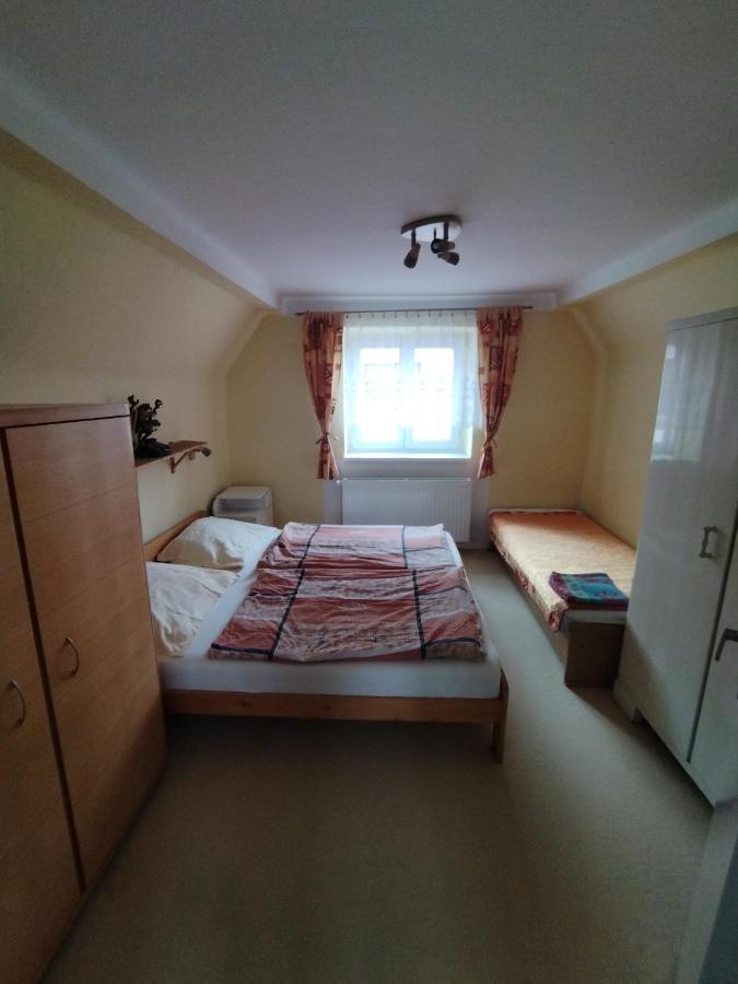 Apartman Se Zahradou Karniów Zewnętrze zdjęcie
